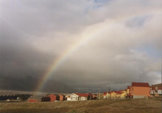 Rainbow.jpg (17785 bytes)